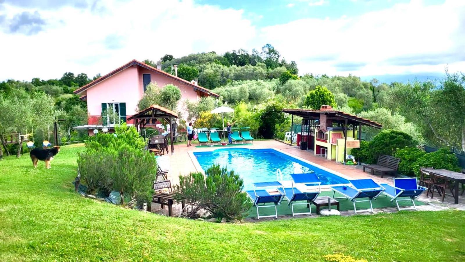 La Casa Rosa Hotel Borghetto di Vara Ngoại thất bức ảnh