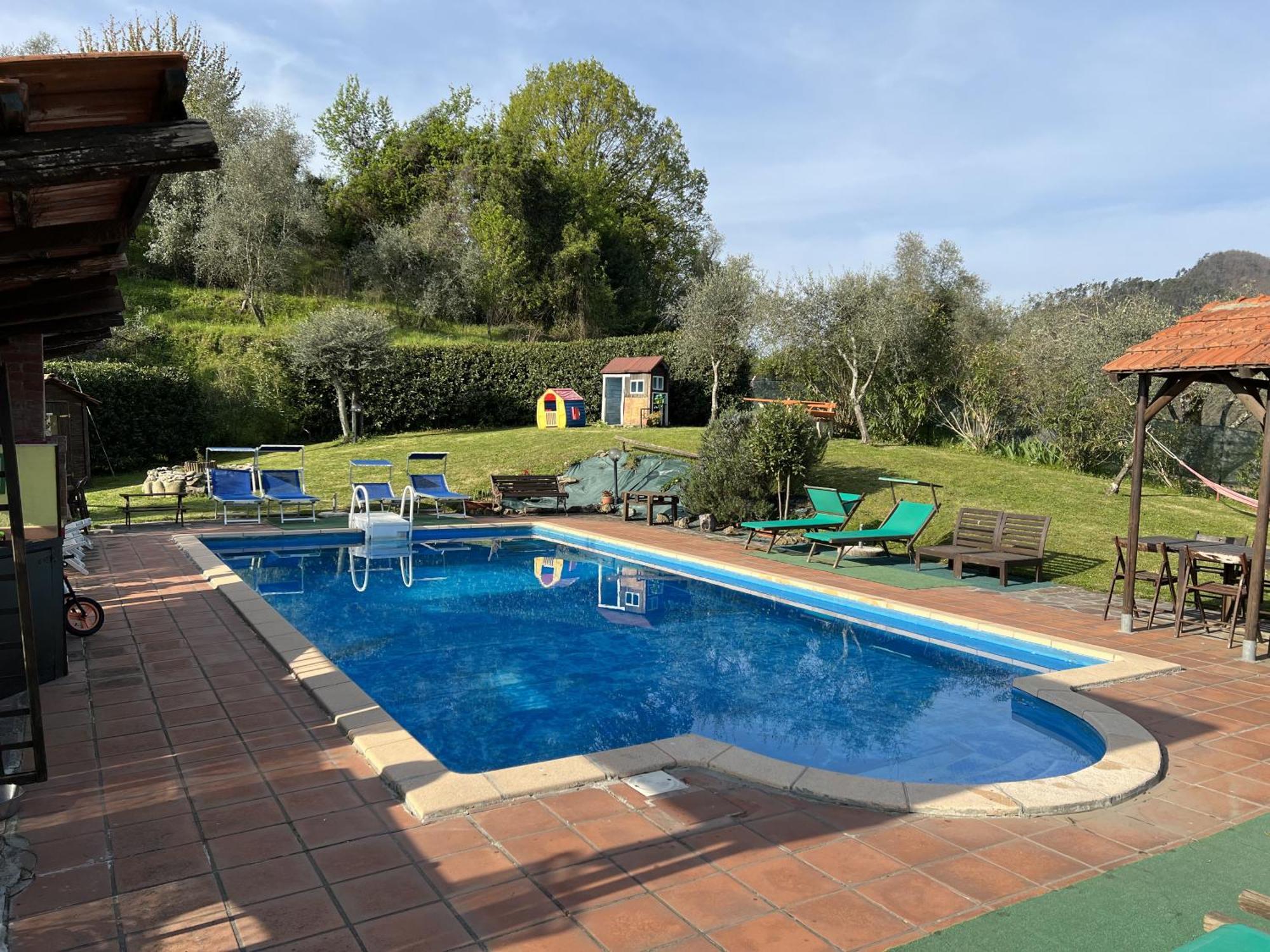 La Casa Rosa Hotel Borghetto di Vara Ngoại thất bức ảnh