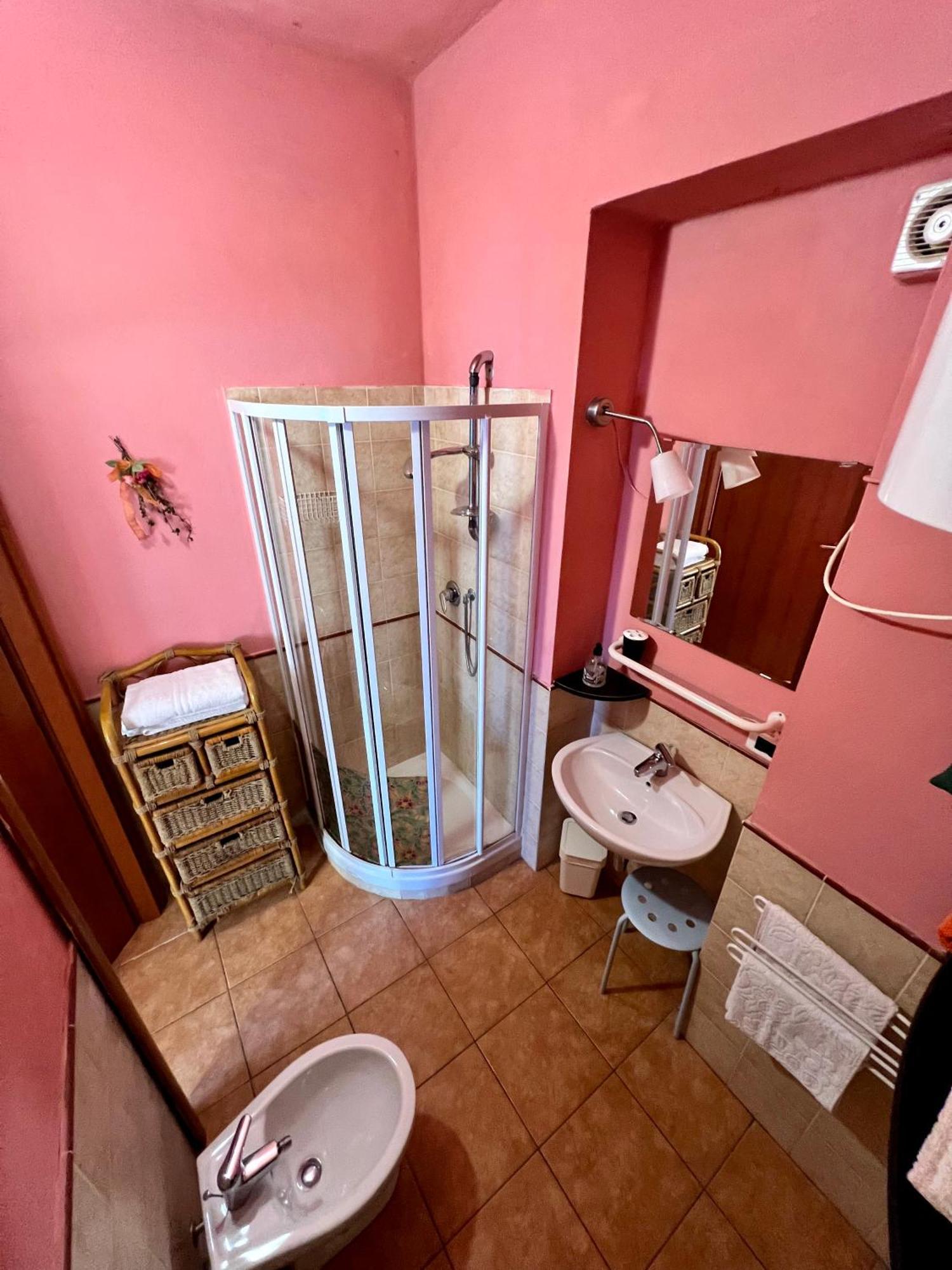 La Casa Rosa Hotel Borghetto di Vara Ngoại thất bức ảnh