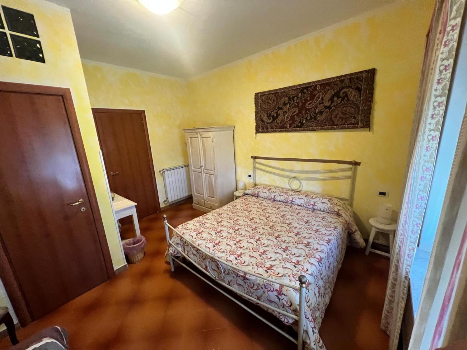 La Casa Rosa Hotel Borghetto di Vara Ngoại thất bức ảnh