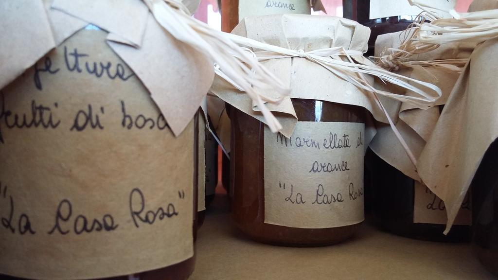La Casa Rosa Hotel Borghetto di Vara Ngoại thất bức ảnh